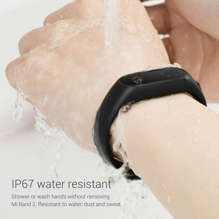 Tiêu chuẩn chống nước IP67 nên khi bạn gặp nước không bị hỏng