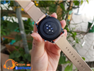 Đồng hồ thông minh Huawei Honor Magic viền gốm hồng.