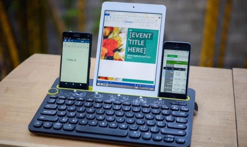 Bàn phím Bluetooth Logitech K480 đa năng, phù hợp để kết nối với điện thoại chơi game và làm việc.