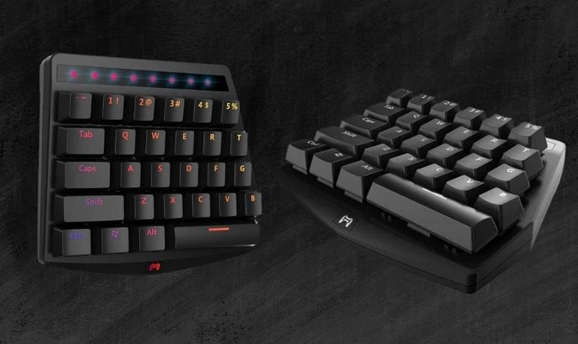 Bàn phím cơ một tay Handjoy K1 với thiết kế chuyên biệt cho game thủ di động, tối ưu trải nghiệm chơi game bằng bàn phím bluetooth.