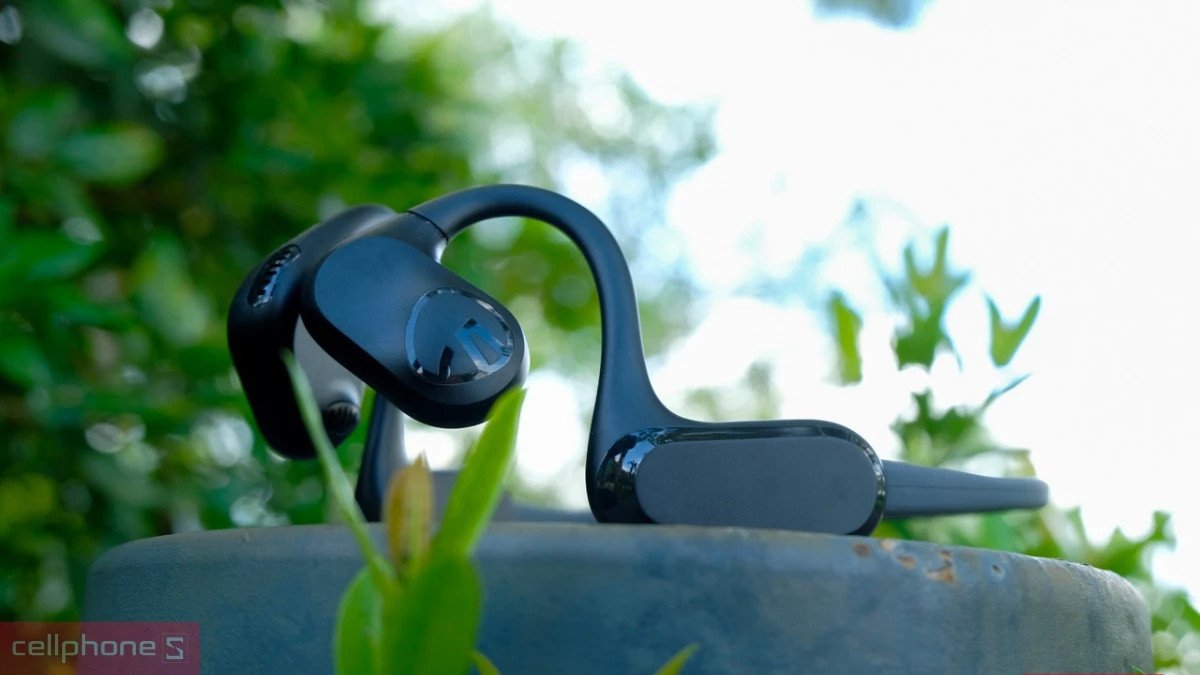 Chất âm sống động của tai nghe không dây Soundpeats