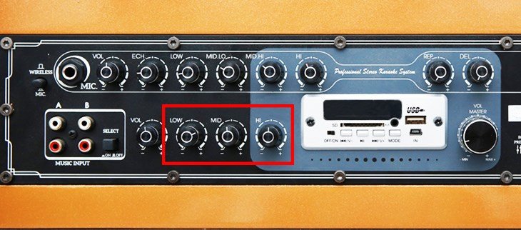 Chỉnh âm lượng nhạc loa bluetooth theo hình chữ V