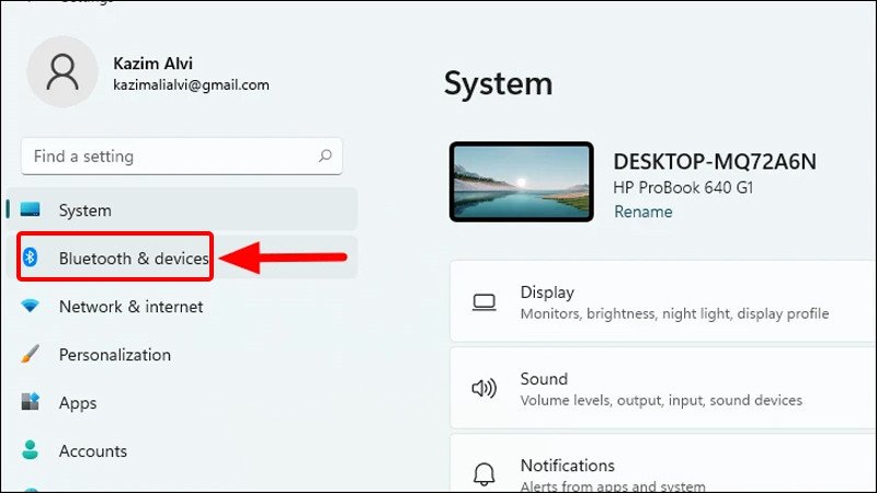 Click chọn Bluetooth &amp; devices