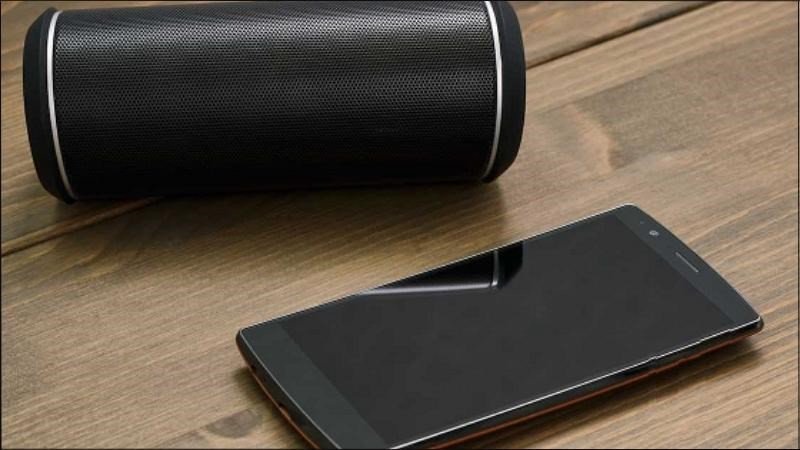 Đảm bảo loa Bluetooth không bị kết nối với thiết bị khác để tránh xung đột.