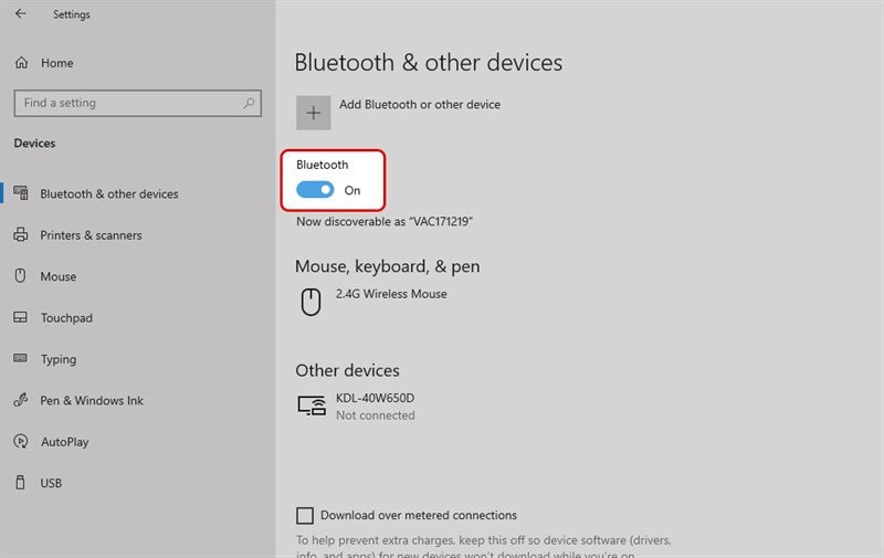 Kéo công tắc để mở Bluetooth trên máy tính chạy Windows 10