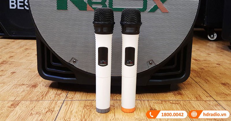 Khoảng cách xa khiến micro không kết nối được với loa Bluetooth