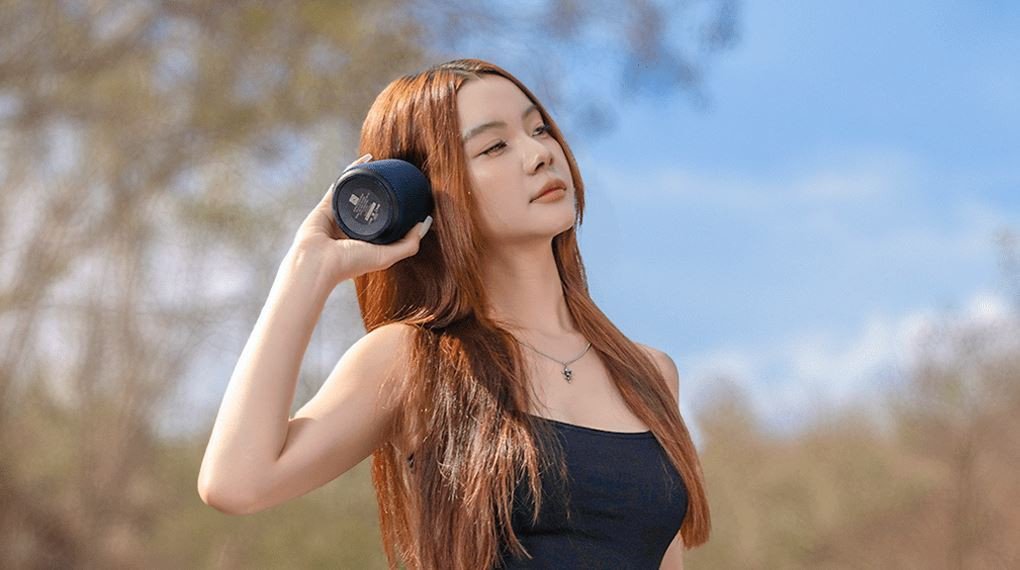 Loa Alpha Works AW-Ride kết nối không dây Bluetooth 5.3 với điện thoại