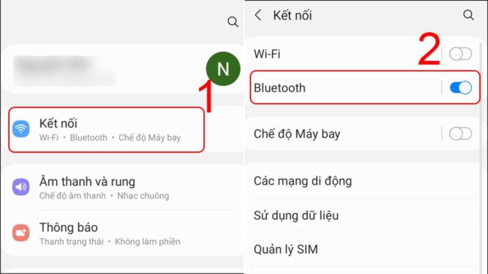 Người dùng bật chế độ ghép đôi trên tai nghe Bluetooth không dây để kết nối với điện thoại Android