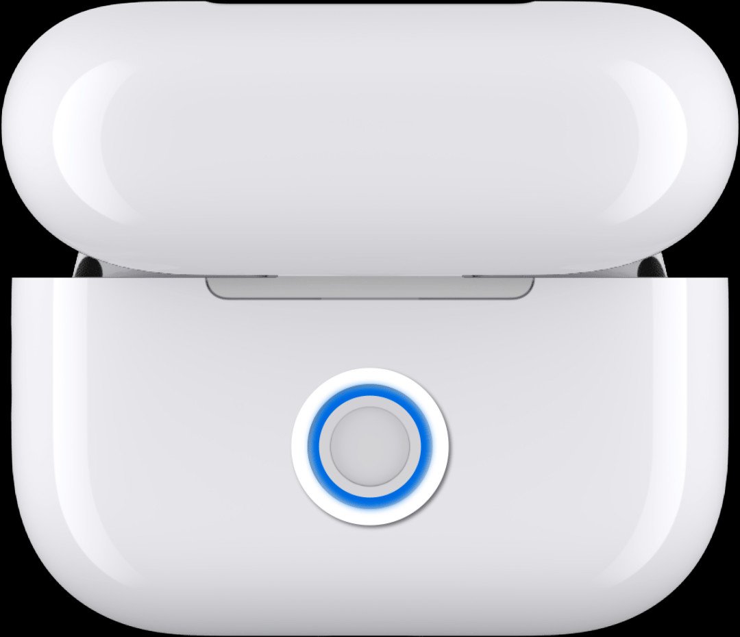 Nút thiết lập mặt sau hộp sạc AirPod Pro đang được giữ để kích hoạt chế độ ghép nối.