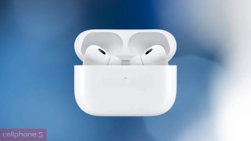 Tai nghe Apple AirPods Pro đang sạc trong hộp