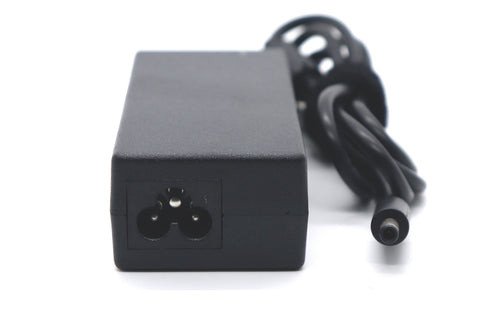 Adapter Dell chính hãng đảm bảo an toàn cho pin laptop