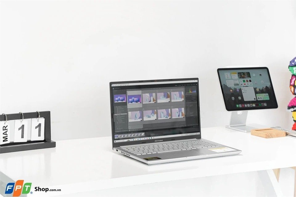 Asus Vivobook A1503ZA-L1139W, laptop mỏng nhẹ màn hình OLED