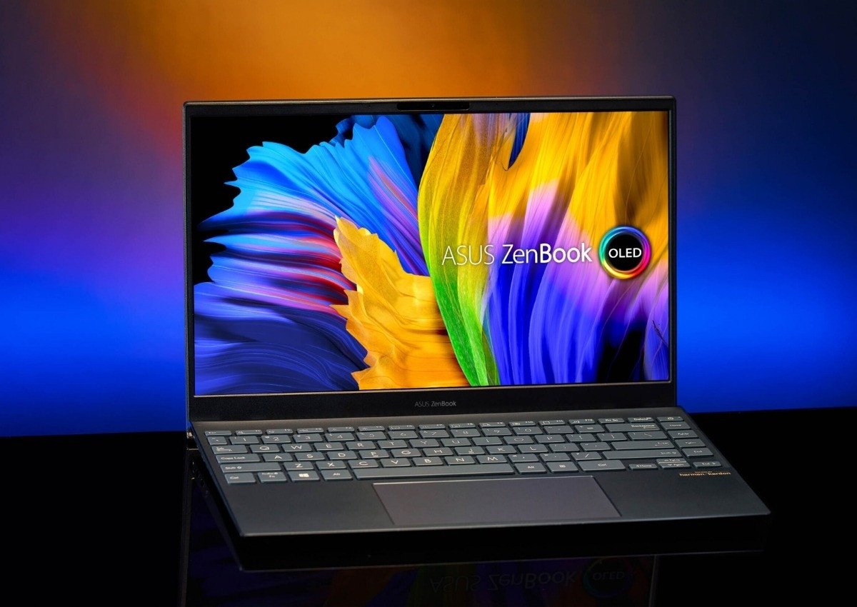 Asus ZenBook 13 OLED nổi bật với thiết kế mỏng nhẹ, sang trọng và thời lượng pin ấn tượng.