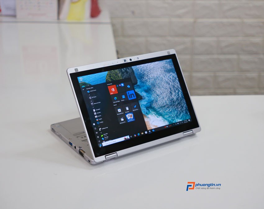Bản lề và màn hình xoay gập của laptop Panasonic CF-RZ6