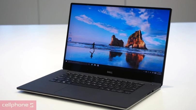 Bàn phím thoải mái và nhạy bén của laptop Dell