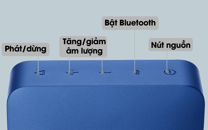 Bật loa Bluetooth và đặt gần laptop Dell