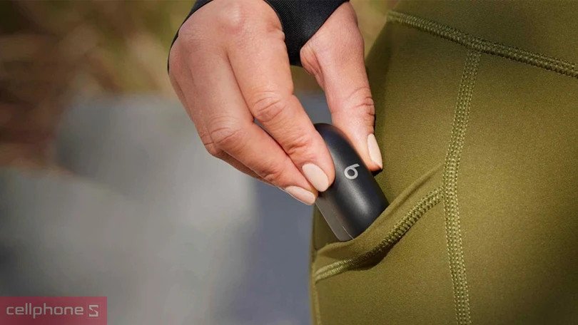 Beats Solo Buds có thời lượng pin ấn tượng, thoải mái giải trí cả ngày