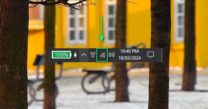Biểu tượng Wi-Fi trên thanh Taskbar của Windows 10 để kết nối mạng