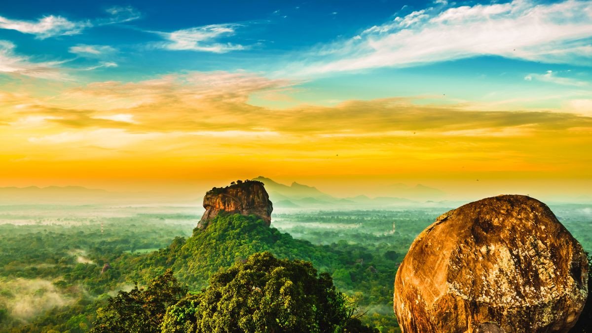 Bình minh lấp lánh trên mặt hồ yên ả, hình nền máy tính thư giãn