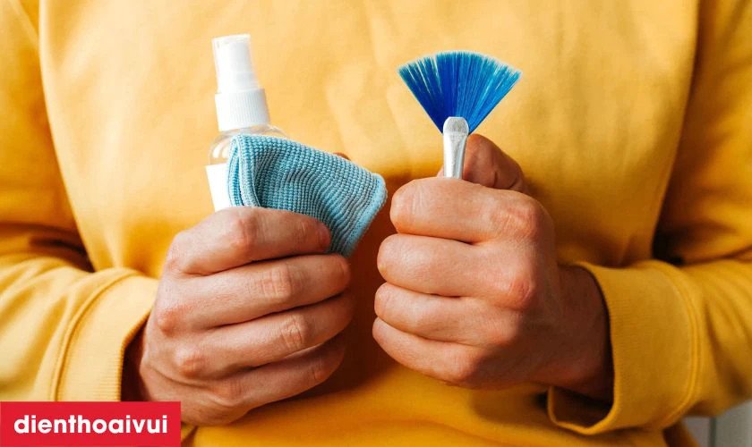 Bộ dụng cụ vệ sinh laptop chuyên dụng giúp làm sạch hiệu quả