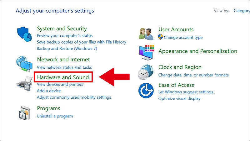 Bước 2: Trong Control Panel, chọn "Hardware and Sound" để truy cập cài đặt phần cứng.