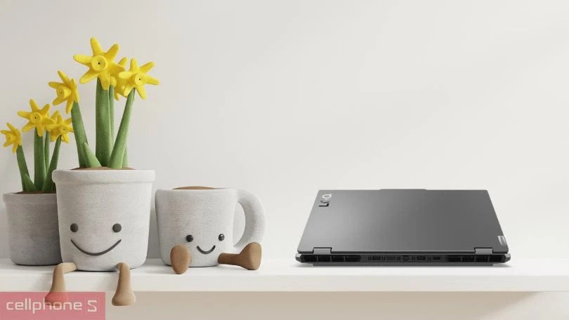 Các cổng kết nối đa dạng trên mẫu laptop Lenovo LOQ 15ARP9 83JC007HVN