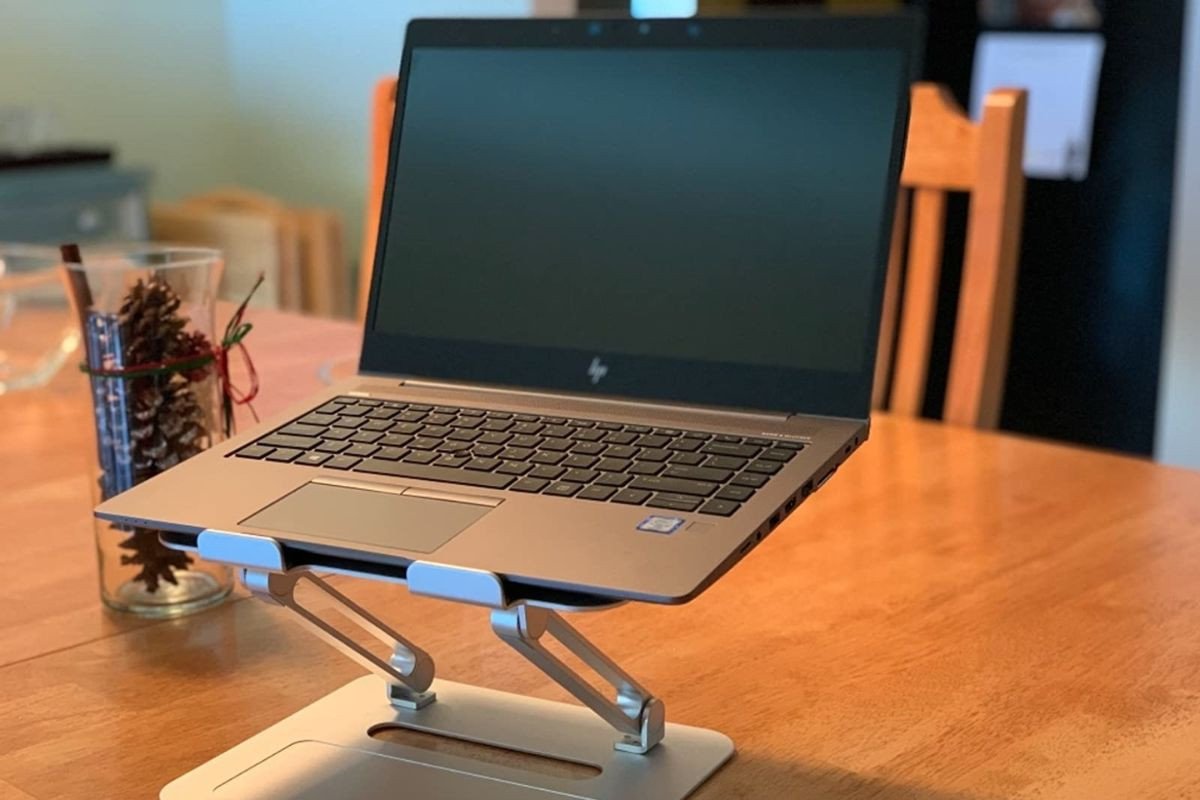 Các phụ kiện cần thiết cho laptop của dân kế toán