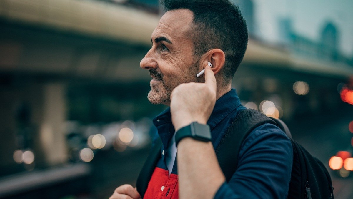 Các tính năng đặc biệt trên tai nghe laptop không dây