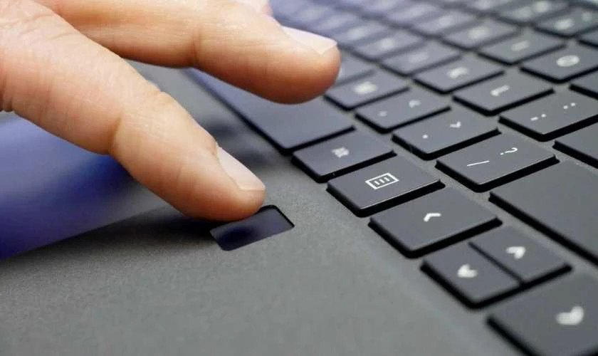 Cách sử dụng khóa vân tay trên laptop Dell hiệu quả