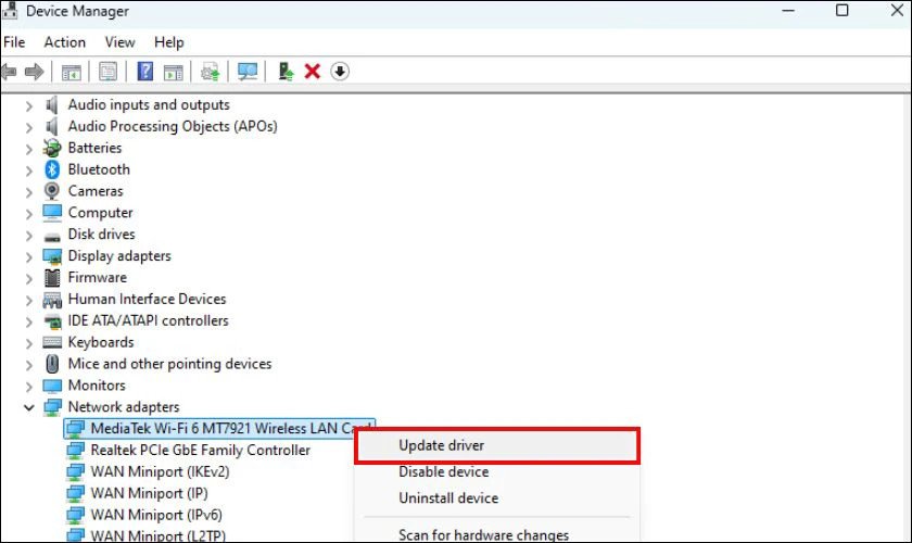 Cập nhật driver card mạng để tối ưu tốc độ Wi-Fi Win 11