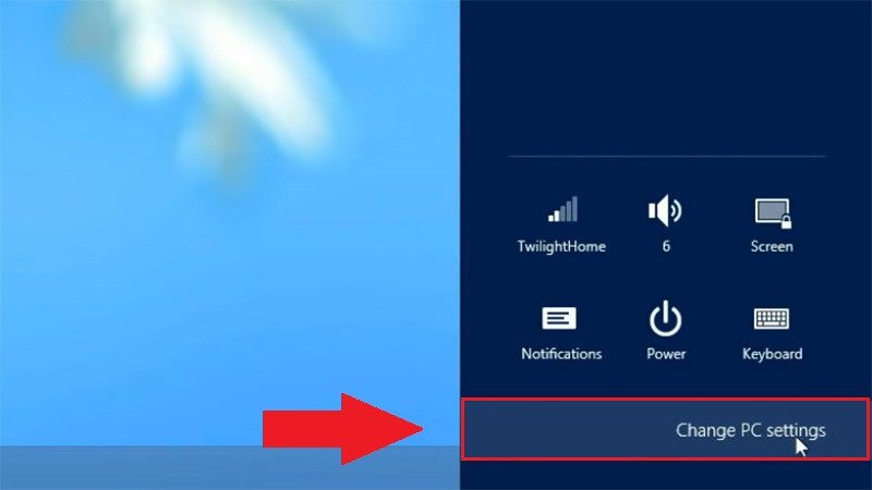 Chọn Change PC settings trên Windows 8