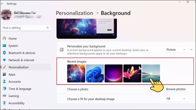 Chọn hình nền mặc định có sẵn trên Windows 11