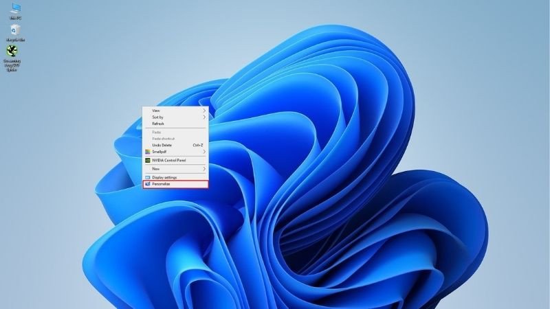 Chọn Personalize để thiết lập hình nền laptop dễ thương