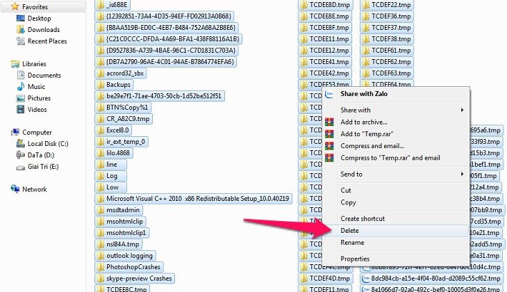Chọn tất cả các tập tin trong thư mục Temp để thực hiện việc xóa rác máy tính.
