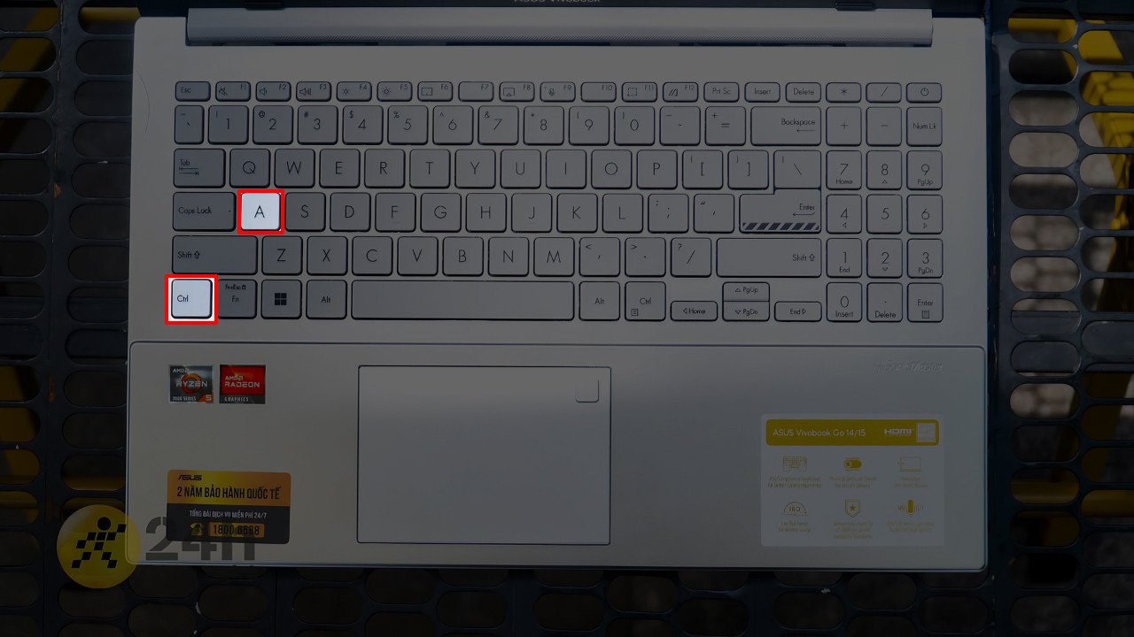 Chọn và xoá tệp trong Recycle Bin trên laptop