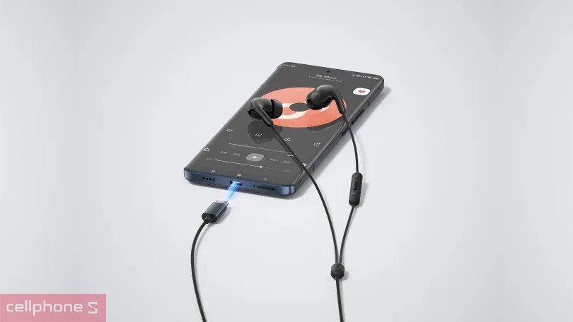 Cổng kết nối Type-C và bộ điều khiển trên dây của tai nghe Xiaomi có dây