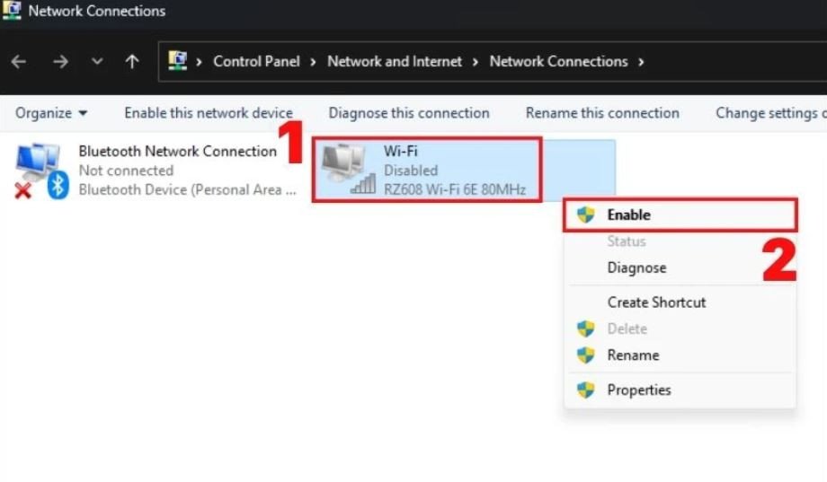 Cửa sổ Network Connections hiển thị biểu tượng Wi-Fi bị vô hiệu hóa