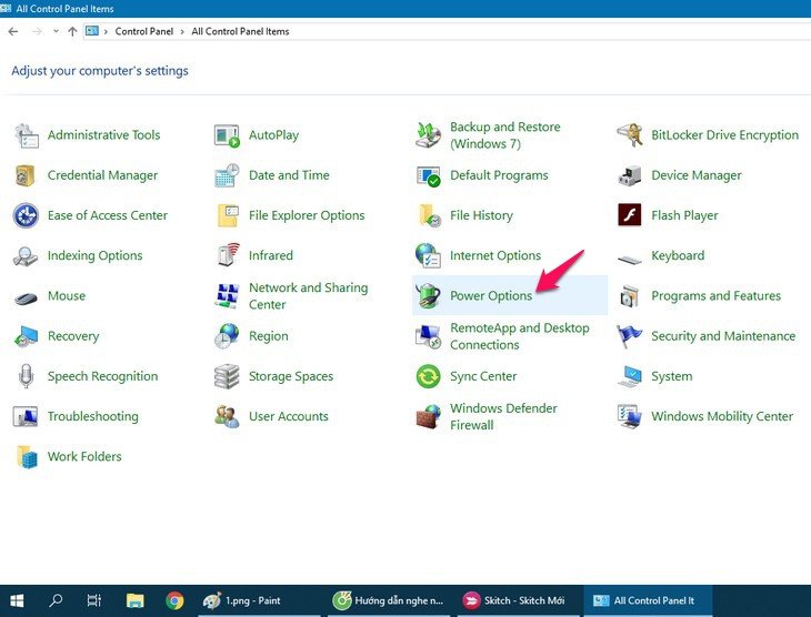 Cửa sổ Power Options hiển thị các tùy chọn quản lý năng lượng laptop