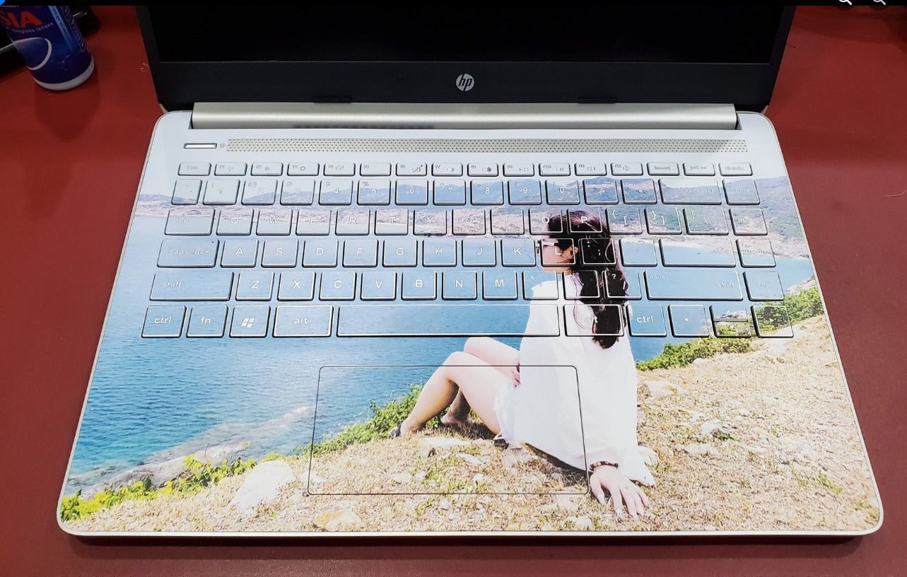 Dán skin laptop theo yêu cầu