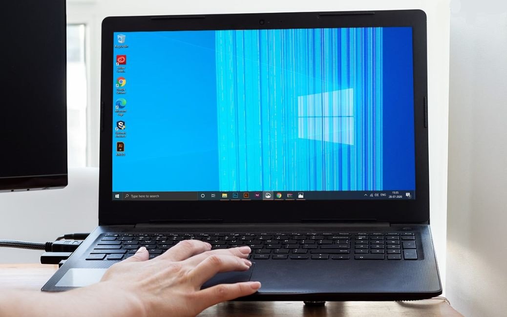 Dấu hiệu màn hình laptop bị hư như sọc ngang dọc, nhòe màu