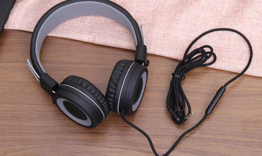 Dấu hiệu nhận biết tai nghe bị nhỏ tiếng và giảm chất lượng âm thanh