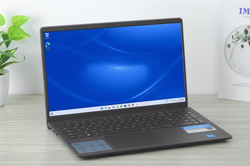 Dell Inspiron 15 3520 i5 1235U, mạnh mẽ cho học tập và đồ họa cơ bản