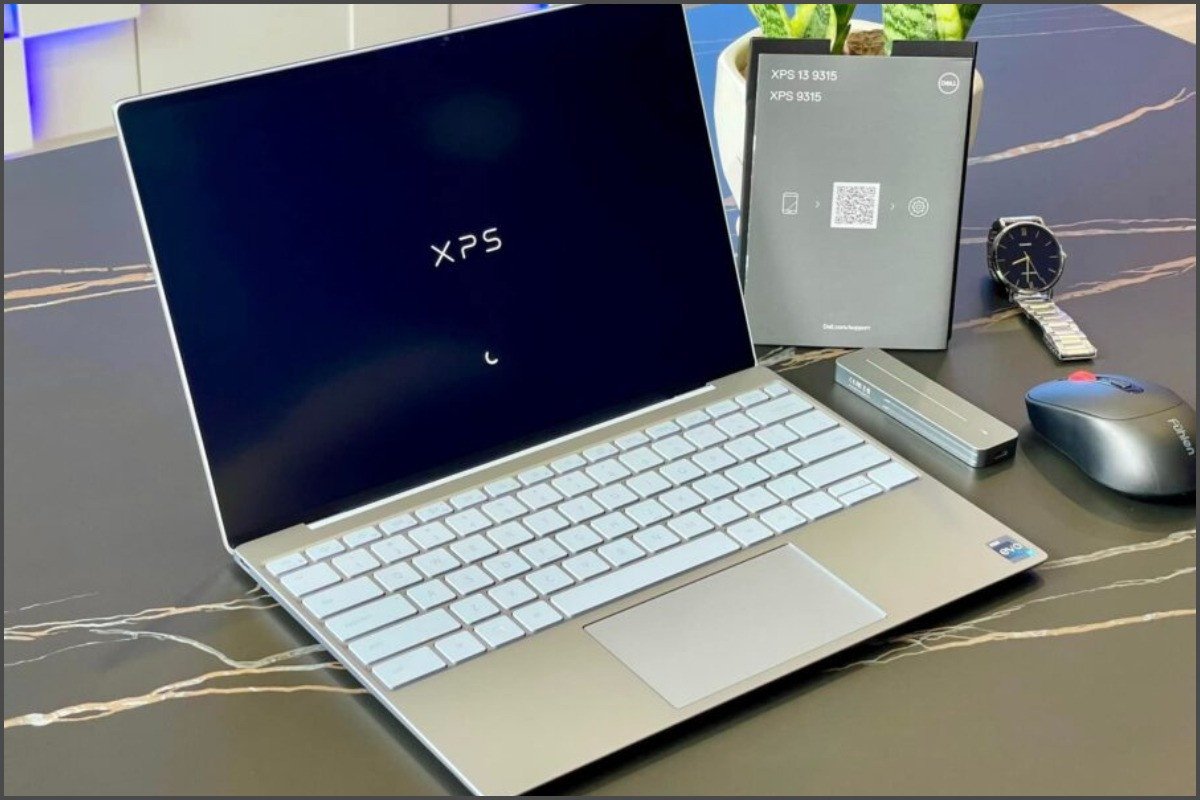Dell XPS 13 9315 (2022), laptop cao cấp cho giáo viên với hiệu năng mạnh mẽ và thiết kế sang trọng