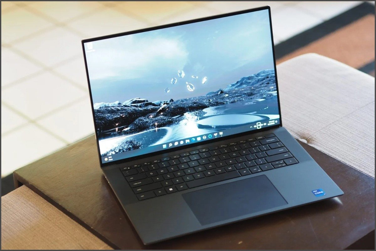 Dell XPS 15 9520 - laptop card màn hình rời sang trọng cho công việc sáng tạo