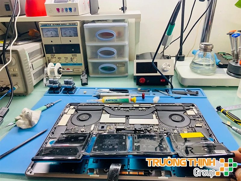 Dịch vụ thay pin laptop tại Bình Tân