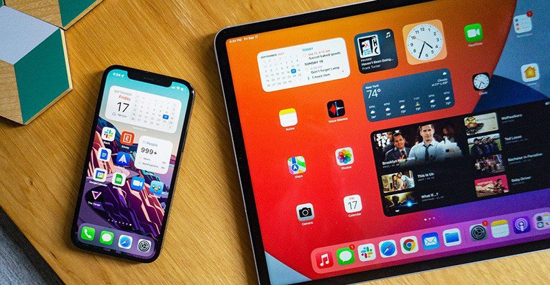 Điện thoại iPhone và các thiết bị Apple tương thích để kết nối 2 tai nghe Bluetooth