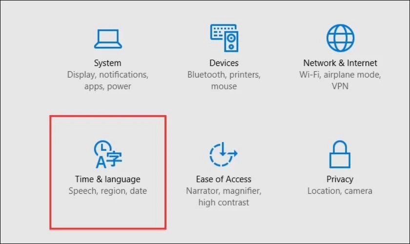 Giao diện cài đặt ngôn ngữ và thời gian trên Windows, bước đầu tiên để thêm bàn phím tiếng Hàn cho laptop.