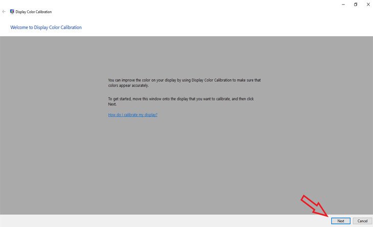 Giao diện chào mừng của công cụ Display Color Calibration, bước đầu tiên trong cách cân màu màn hình laptop trên Windows.