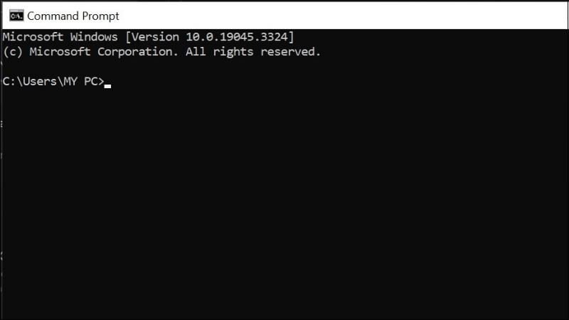 Giao diện Command Prompt để kiểm tra phần cứng laptop HP