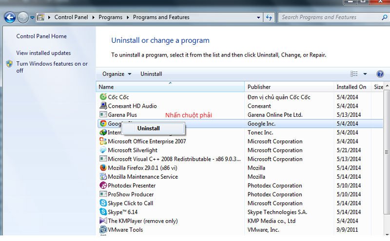 Giao diện Control Panel hiển thị danh sách chương trình, chọn và nhấn Uninstall để gỡ bỏ phần mềm.